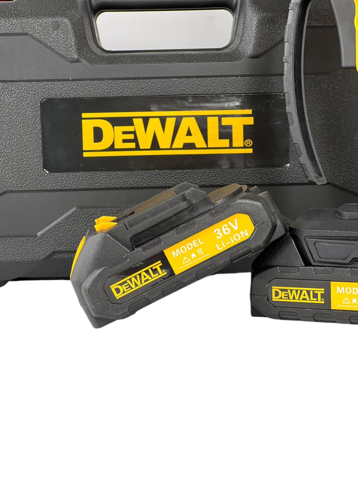 Moto Sierra DEWALT Grande 8" | Calidad y Potencia Garantizadas