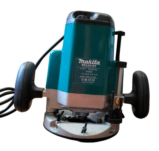 Ruteadora Industrial Makita | 1800W | Espigo 1/4"